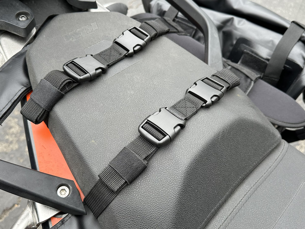 Photo showing Commuter Series Female Buckles attached
