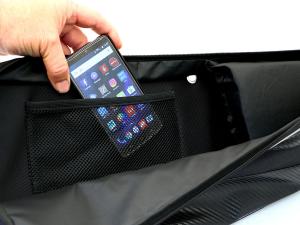 Photo showing small pocket in RG-001U 